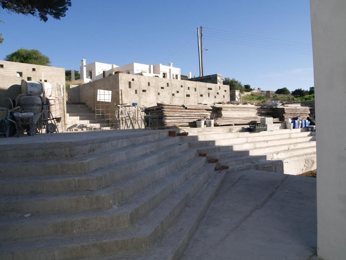 Paros-Memories-Neubau-Villen, Sportpool Aspro Chorio Εξωτερικό φωτογραφία