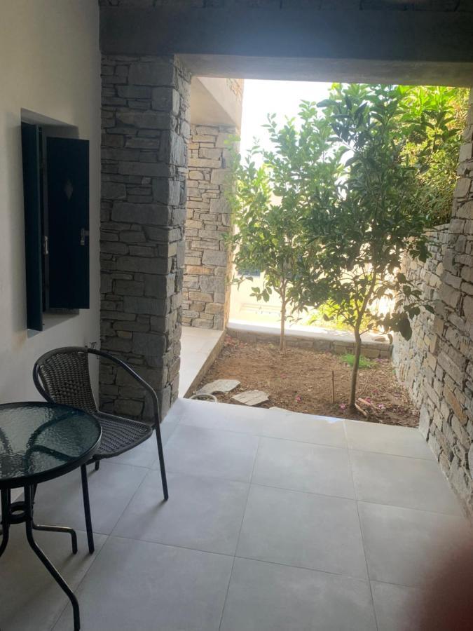 Paros-Memories-Neubau-Villen, Sportpool Aspro Chorio Εξωτερικό φωτογραφία