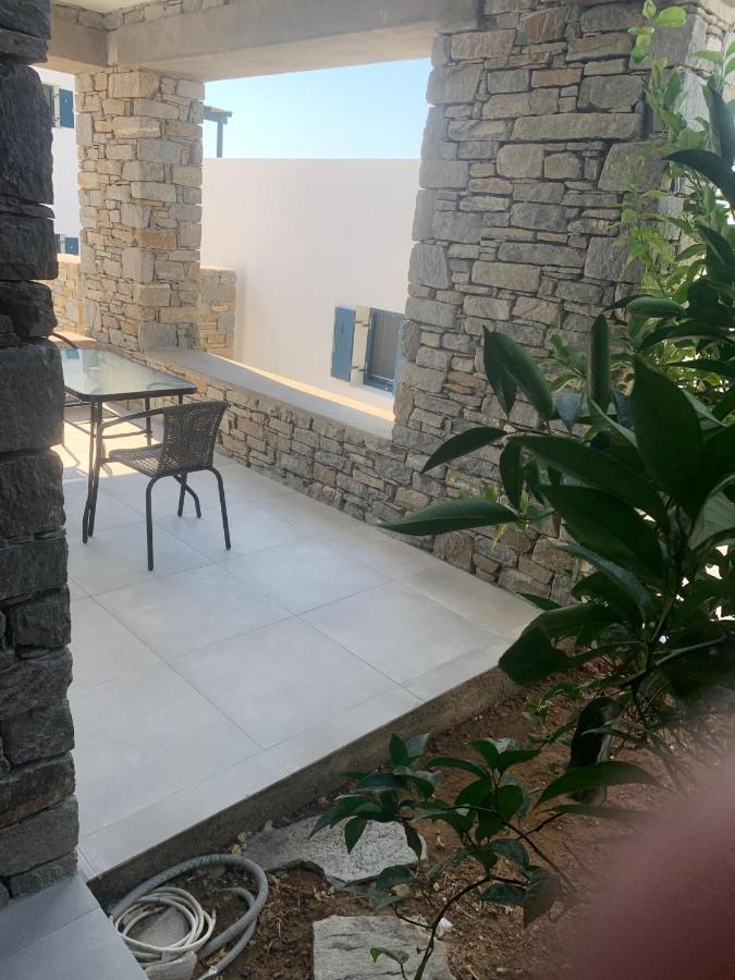 Paros-Memories-Neubau-Villen, Sportpool Aspro Chorio Εξωτερικό φωτογραφία