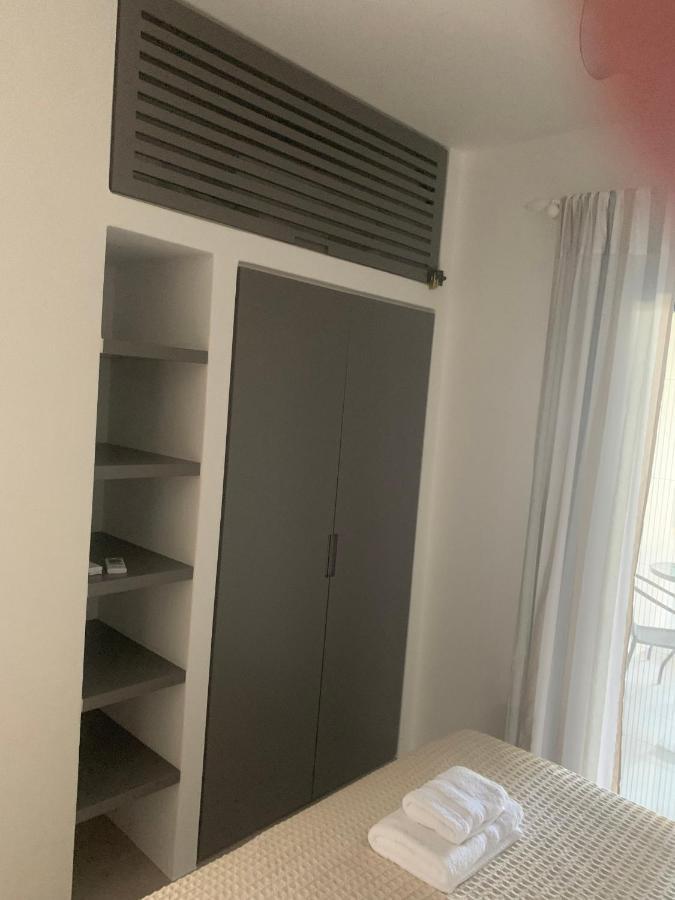 Paros-Memories-Neubau-Villen, Sportpool Aspro Chorio Εξωτερικό φωτογραφία