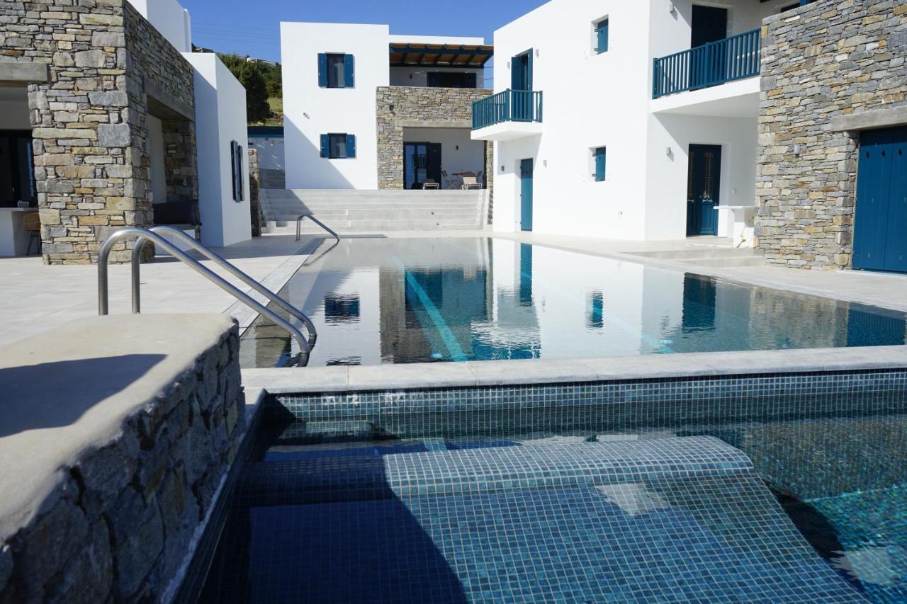 Paros-Memories-Neubau-Villen, Sportpool Aspro Chorio Εξωτερικό φωτογραφία